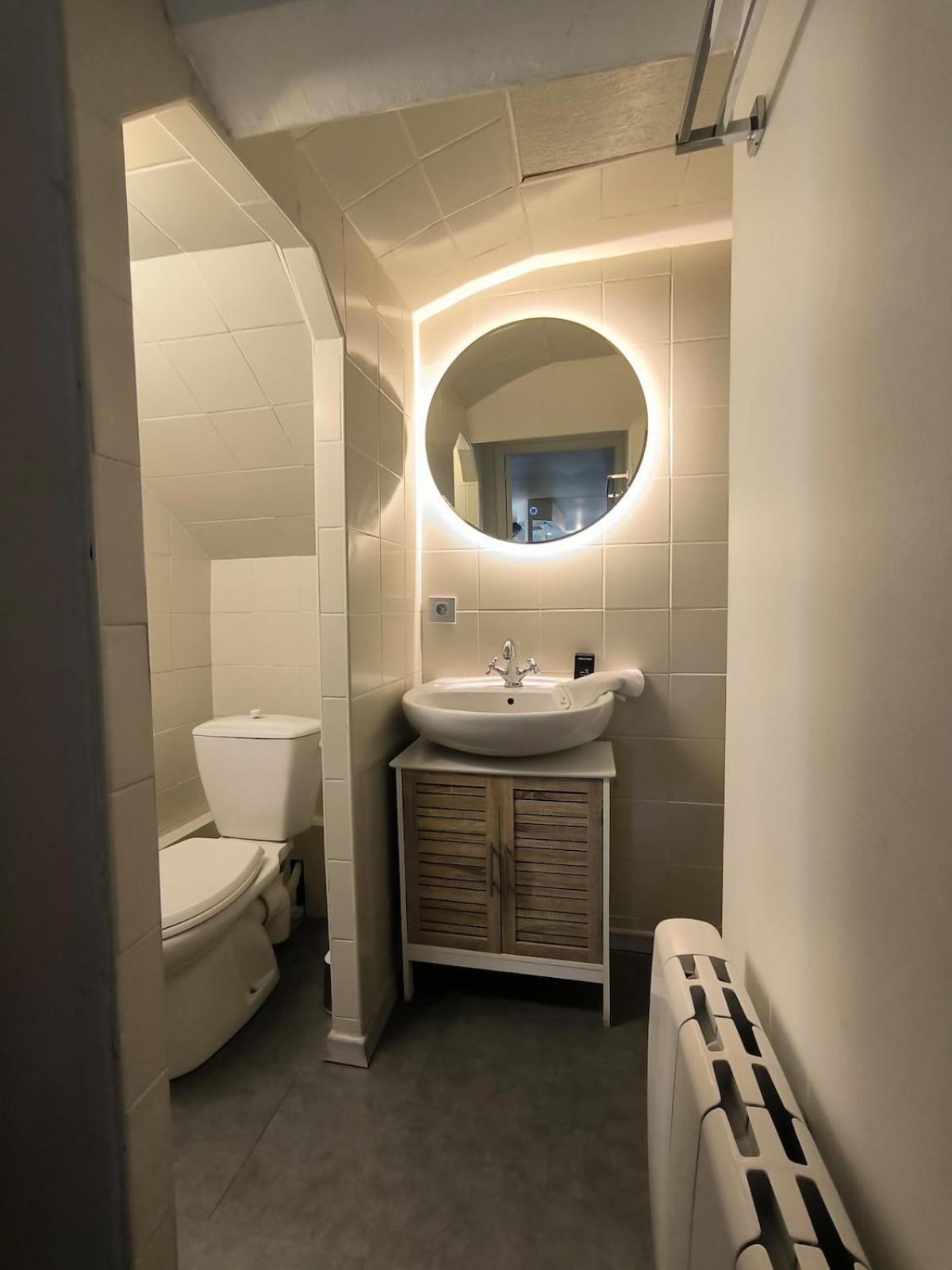 Appartement Centre Spacieux Quartier Anime *